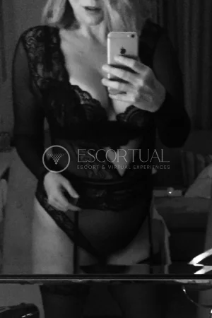 Kate Date - Independent Girl Chichester escort