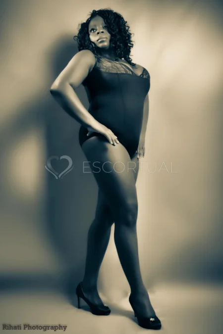 Independent Escort Busty Shavon - Bridgwater 3