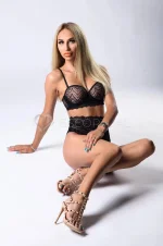 Exclusive London Escorts - 07881775395 10