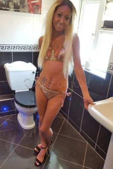 Christina - 07881775395 1