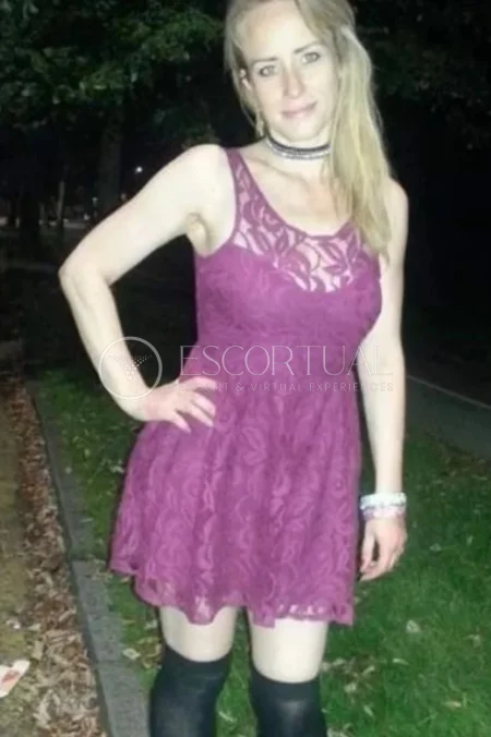 Independent Escort girl Kate Sexy Milf - Leicester 2