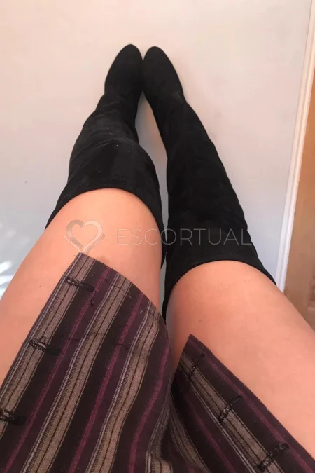 Zoe - 07881775395 3