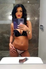 Bella - 07881775395 5