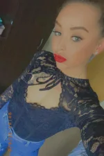 Escort Evelyn - London 5