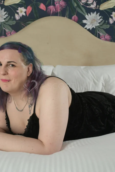 Independent Slutty Trans Sky - 07412052300 2