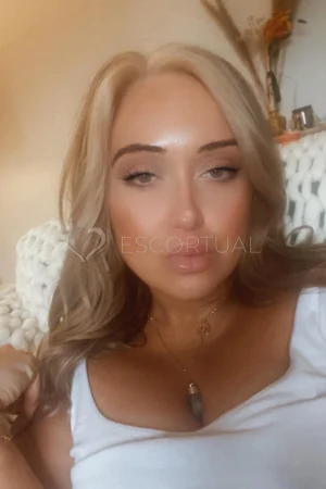 Ella | London escort | Female