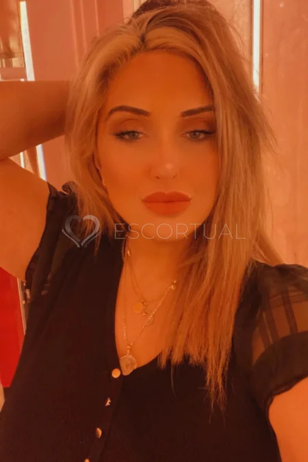 Ella - 07881775395 3