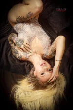 Escort Darcy - London 6