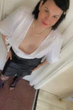 Independent Escort DIAMONDS - London 5
