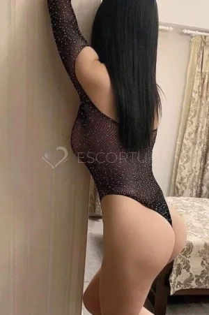 Vaanneessaa | Glasgow escort | Female