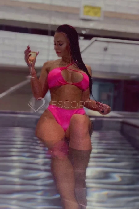 Independent Escort Sarah Lou Xx - Leeds 2
