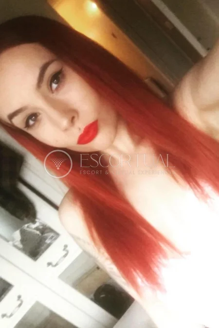 Independent Escort girl Submissive Pet Rose - Rugby 3