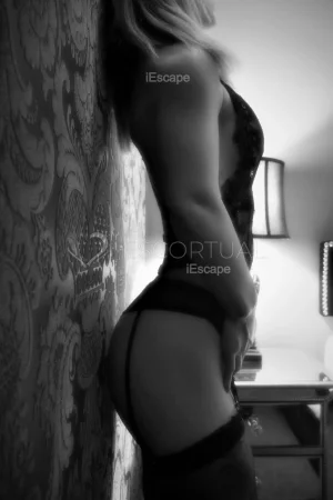 Autumn | Wellington Central escort | Female