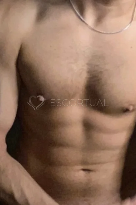 Independent HUNG HORNY DANISH GUY - 02108038363 2
