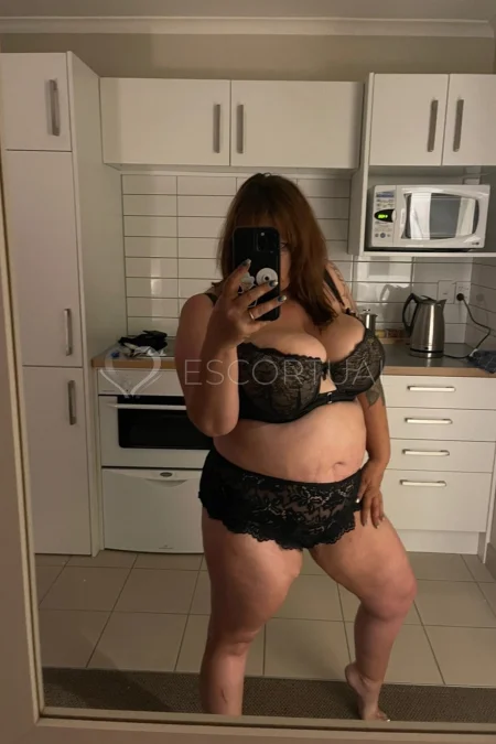 Independent Sasha - 021657626 2
