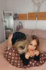 Independent Ladyboy escort ALANA CUM&PLAY! - Wellington Central 9