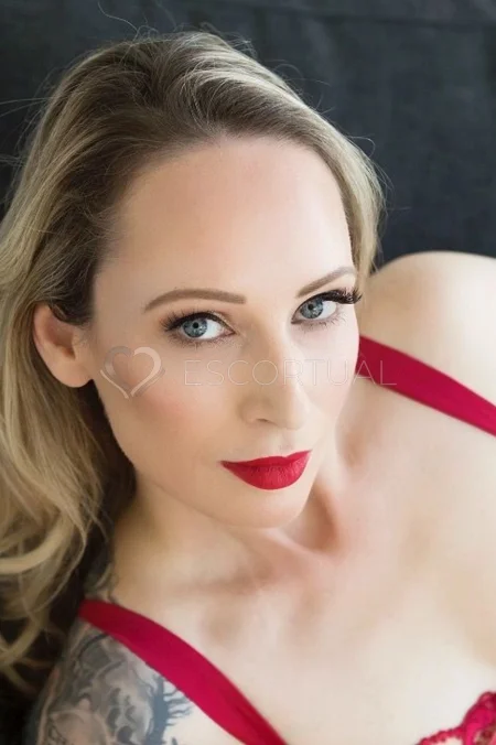 Independent Escort Beth Monroe - Melbourne 1