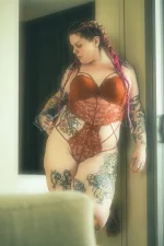 Independent Zoe Hunter - 0434868597 8