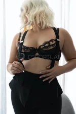 Independent Victoria Winston - 0401265776 12