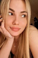 Independent Escort Sasha - Prague 14