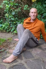 Independent Adrian - 07763594150 4